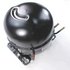 A genuine Samsung compressor for refrigerators, essential for maintaining optimal cooling performance. Bild